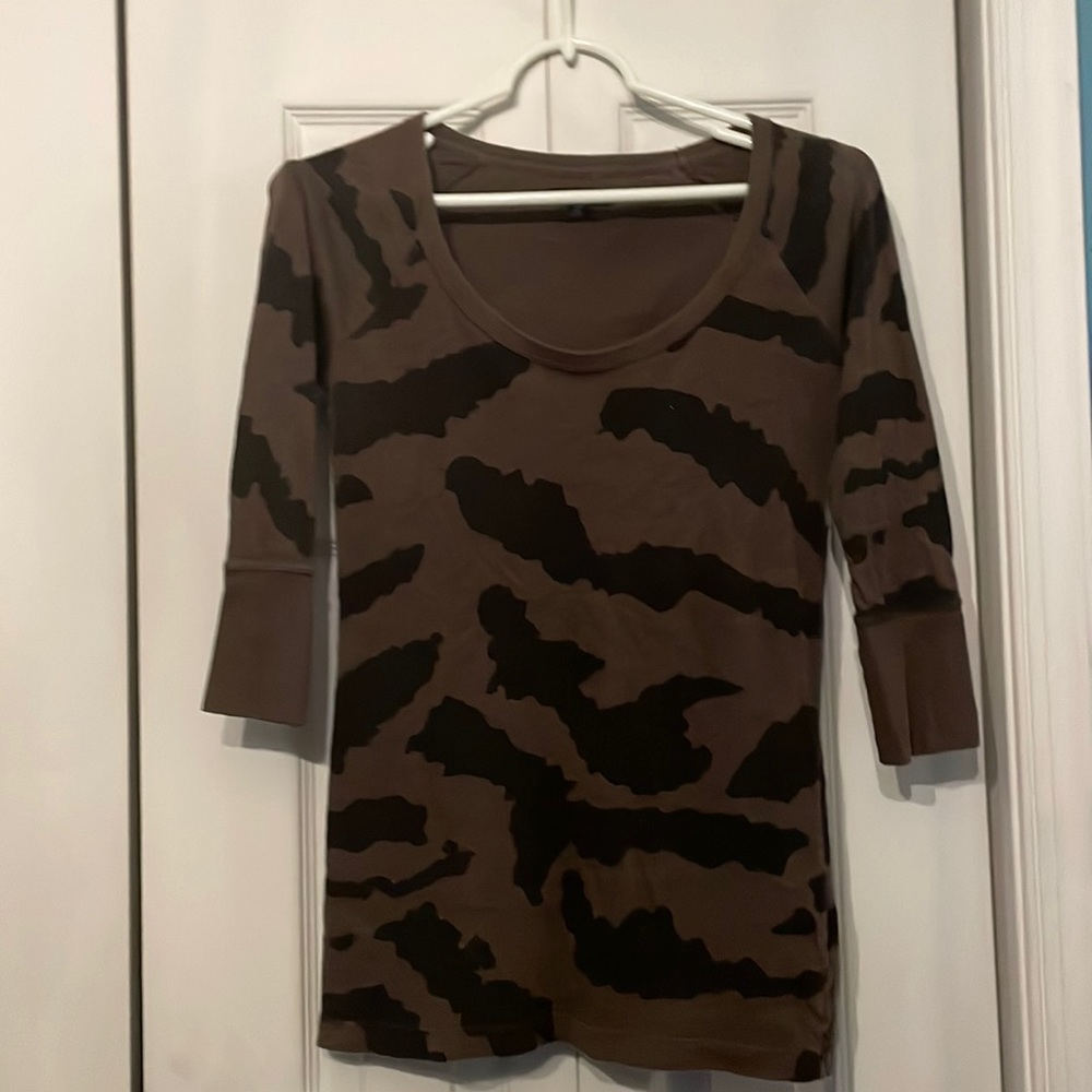 American Eagle top